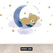 پوستر خرس خوابیده روی ماه